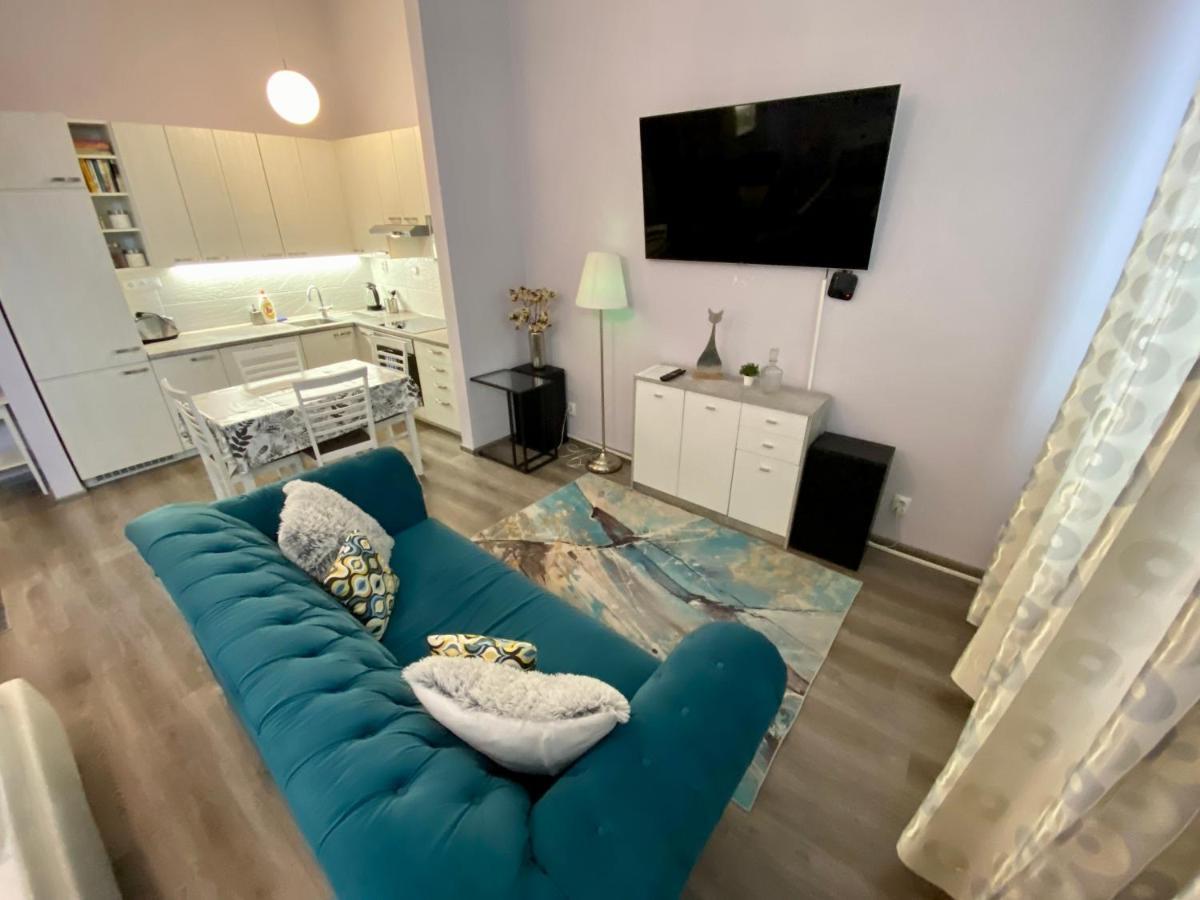 Kings Main Square Apartment โปปรัด ภายนอก รูปภาพ