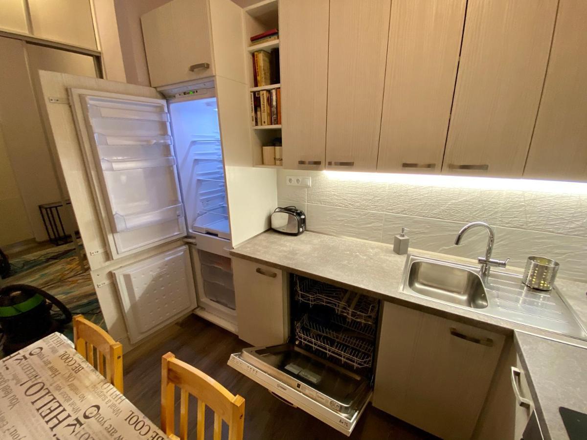 Kings Main Square Apartment โปปรัด ภายนอก รูปภาพ